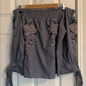 Off the Shoulder Top!!